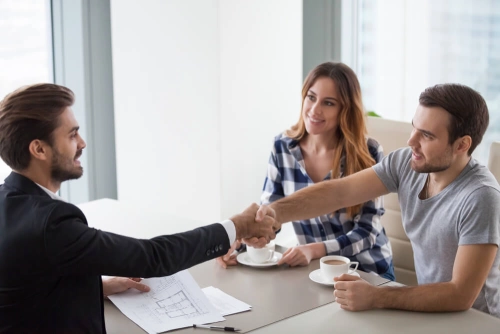 <span class="col-ora-text">Erst&shy;gespräch</span>